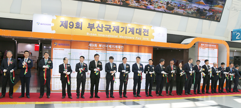 日韩乱码人妻无码系列