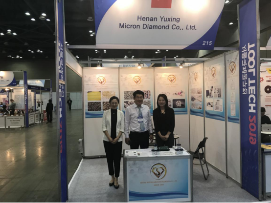 日韩乱码人妻无码系列