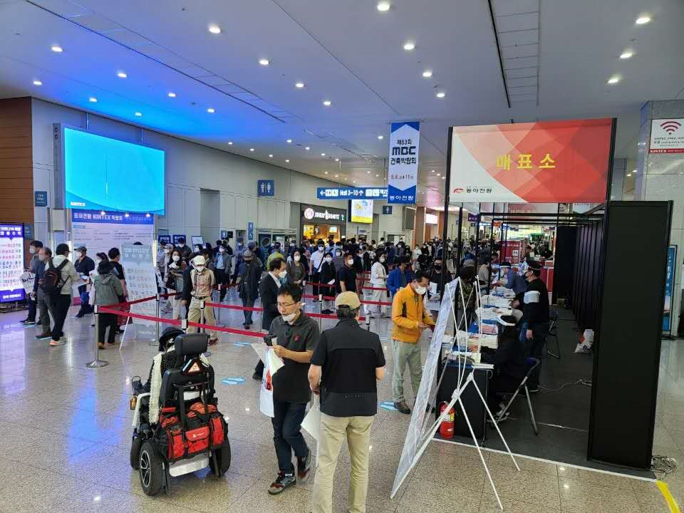 日韩乱码人妻无码系列